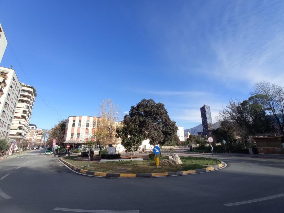 Tirana Apartment Garda المظهر الخارجي الصورة